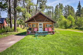 West Glacier Cabin with Gas Grill Near Flathead River